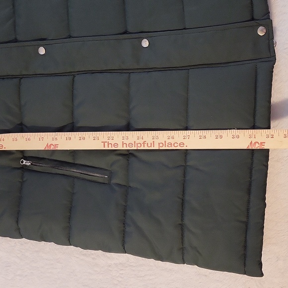 Green Quilted Puffer Vest with Hood - Picture 7 of 7